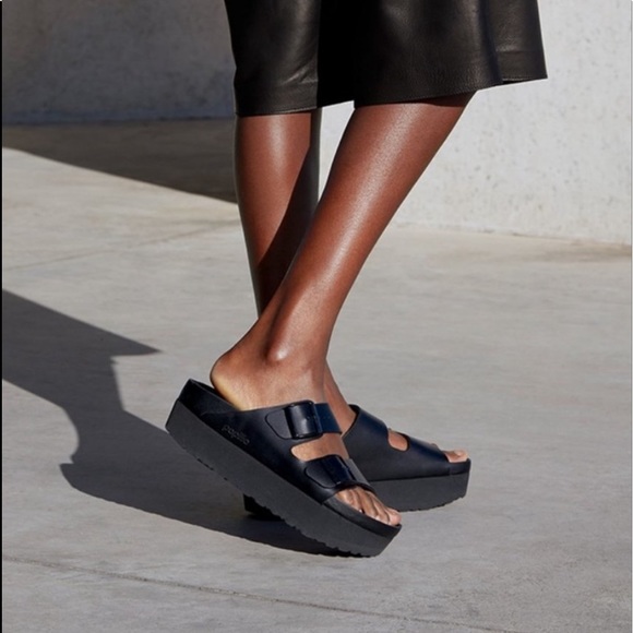 Birkenstock Shoes - Birkenstock Papillio Arizona Platforms. Size 7-7.5